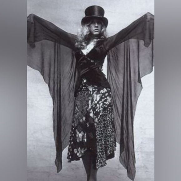 Meet your Posher, Kelly - Picture 10 of 11